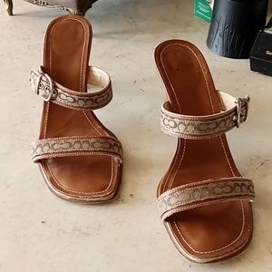 Coach, 3 1/2" heel slides